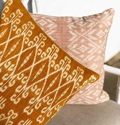 Ikat Cushion Cover - Rote Dusty Pink